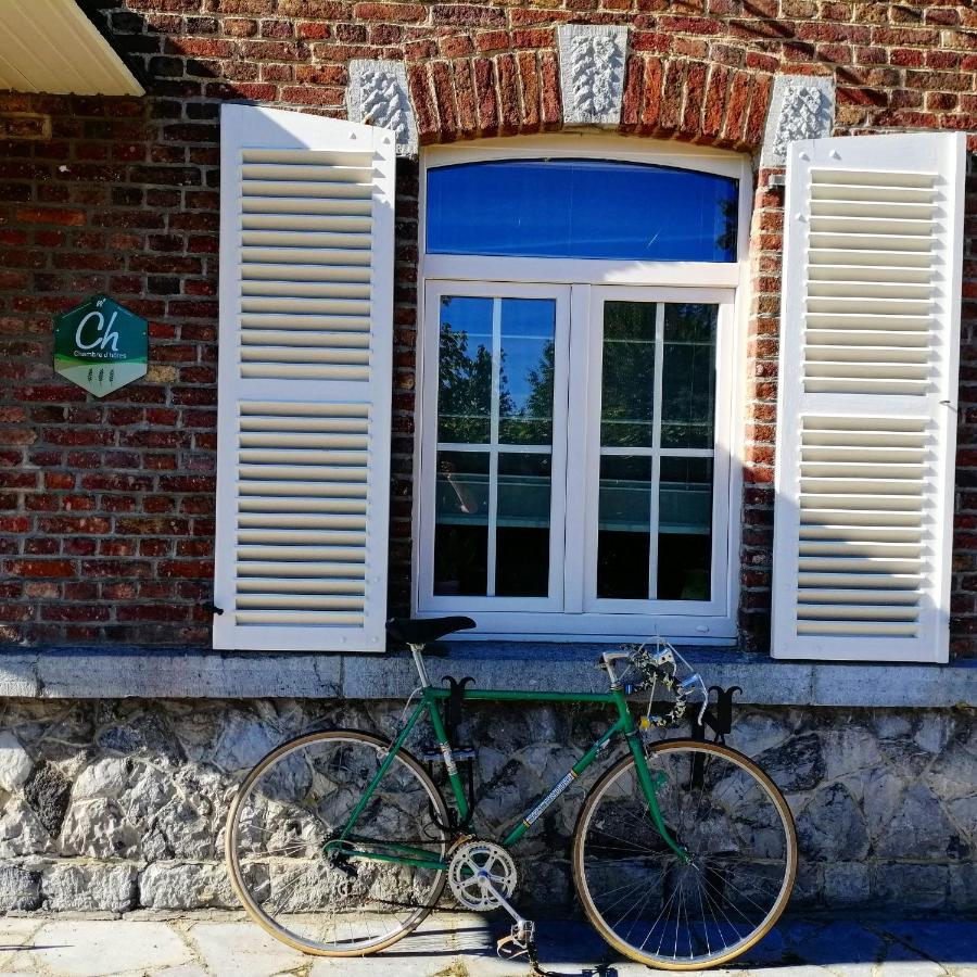 Les2Sources Bike-B&B Rochefort Esterno foto