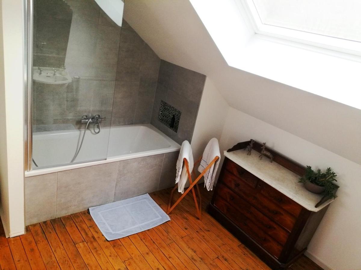Les2Sources Bike-B&B Rochefort Esterno foto